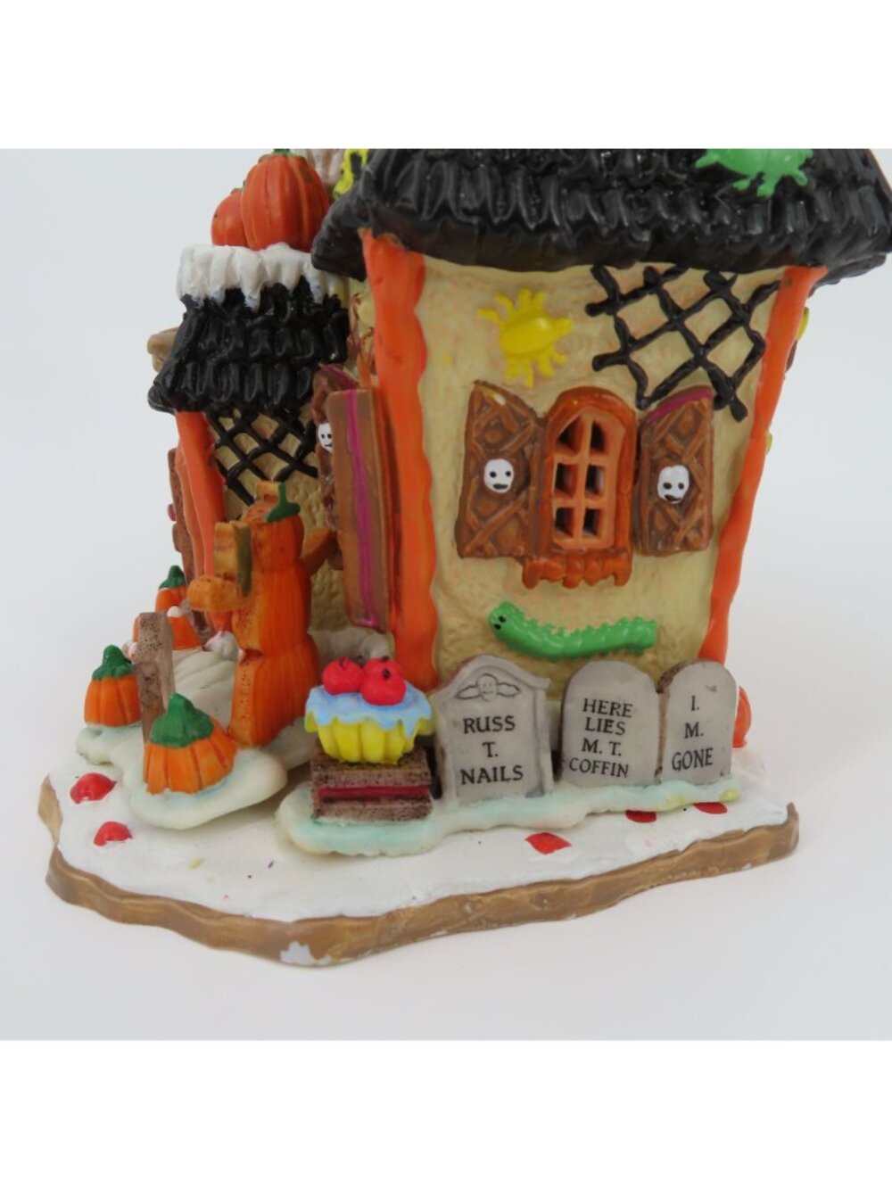 Lemax Sugar N Spice Not So Nice Manor Lighted House 2005 Halloween Spooky WORKS - Picture 8 of 16